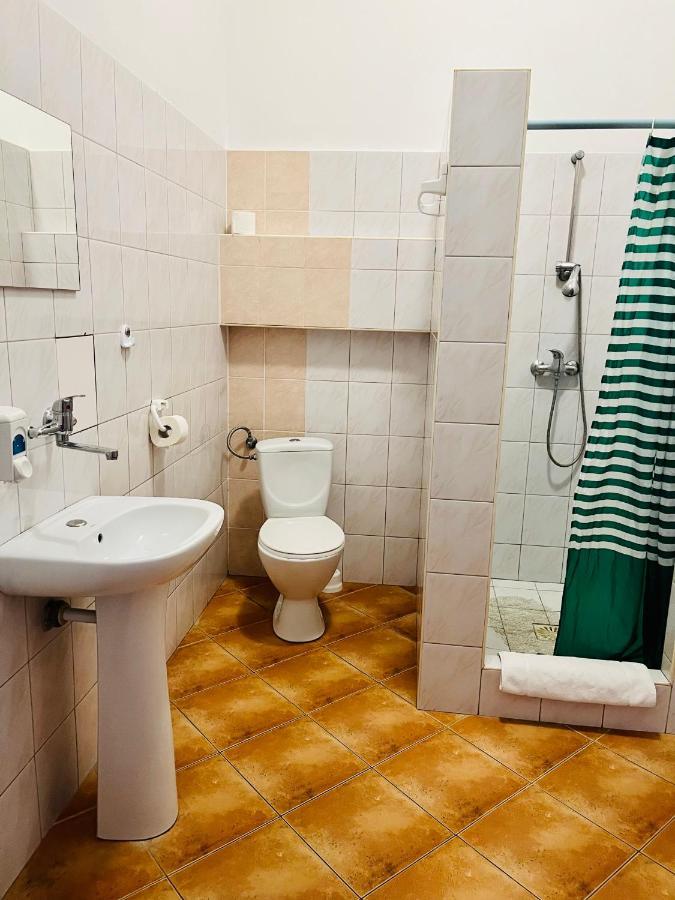 Hotel Elda Быдгощ Экстерьер фото
