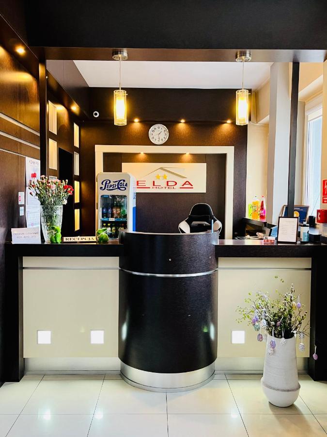 Hotel Elda Быдгощ Экстерьер фото